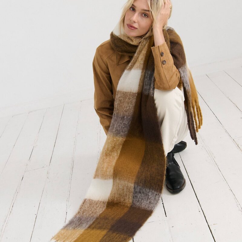 SCARVES - Dijon Checkered Fluffy Scarf
